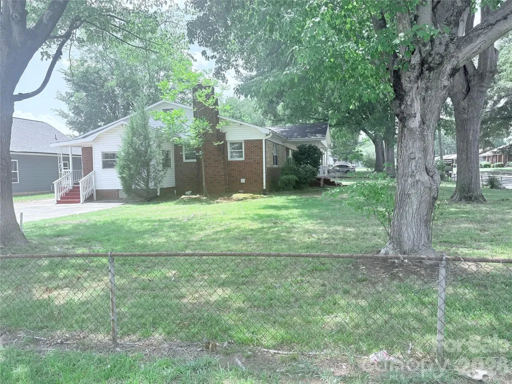 315 Parkview Avenue SW Concord NC 28025