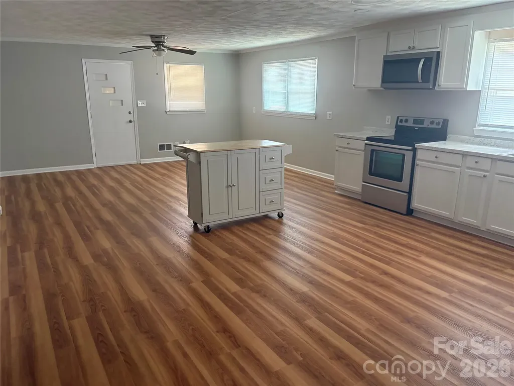 315 Parkview Avenue SW Concord NC 28025