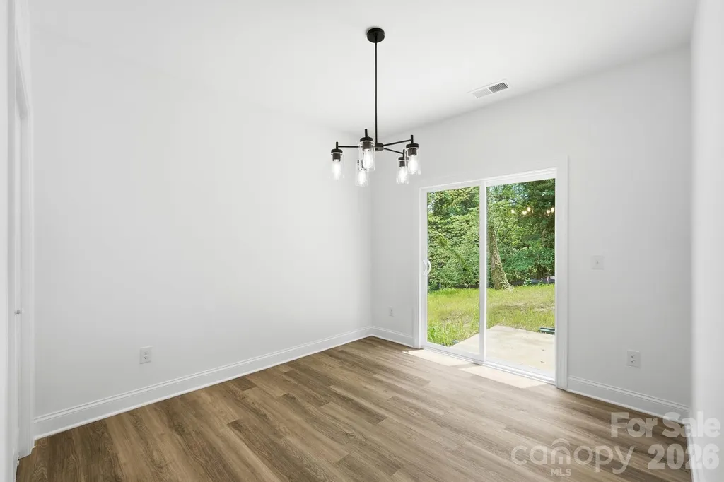 114 7th Avenue SE Hickory NC 28602