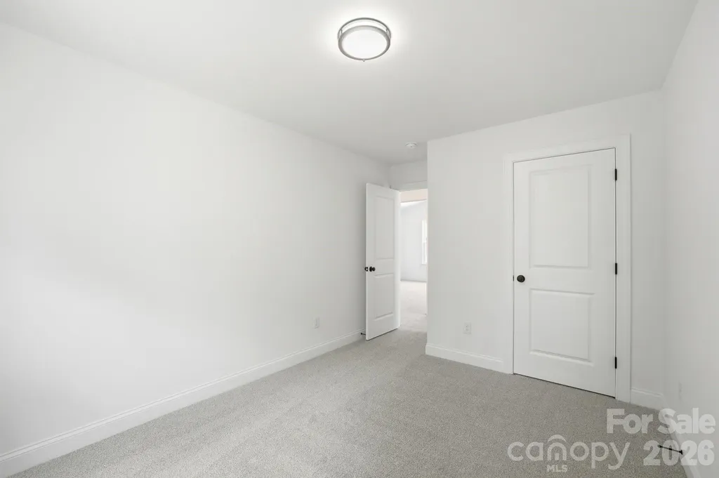 114 7th Avenue SE Hickory NC 28602