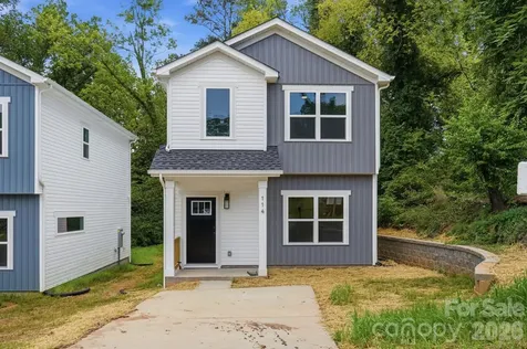 114 7th Avenue SE Hickory NC 28602