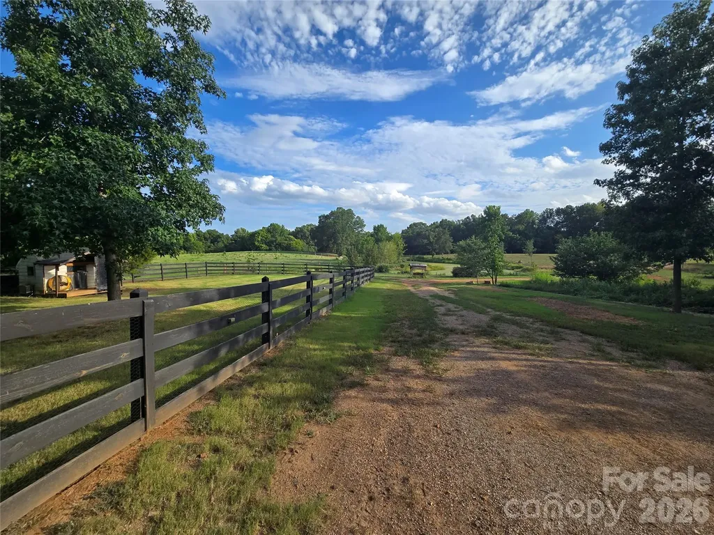3904 Lucy Shortcut Road Marshville NC 28103