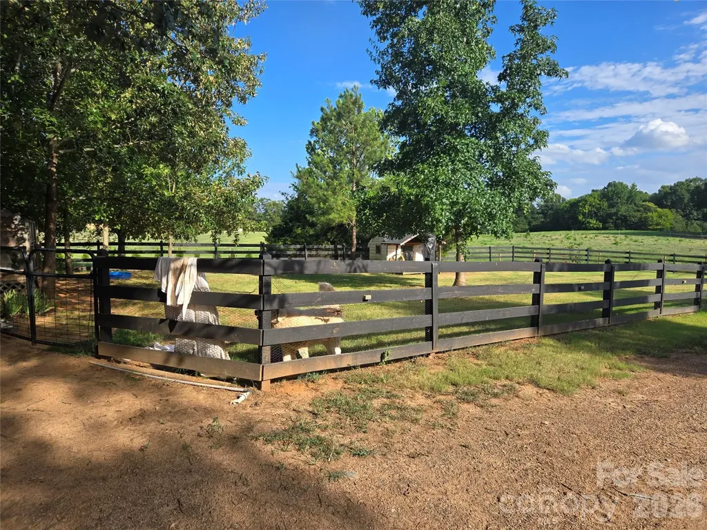 3904 Lucy Shortcut Road Marshville NC 28103