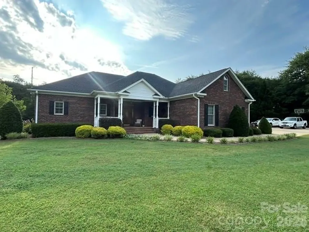 343 Countryside Drive Forest City NC 28043