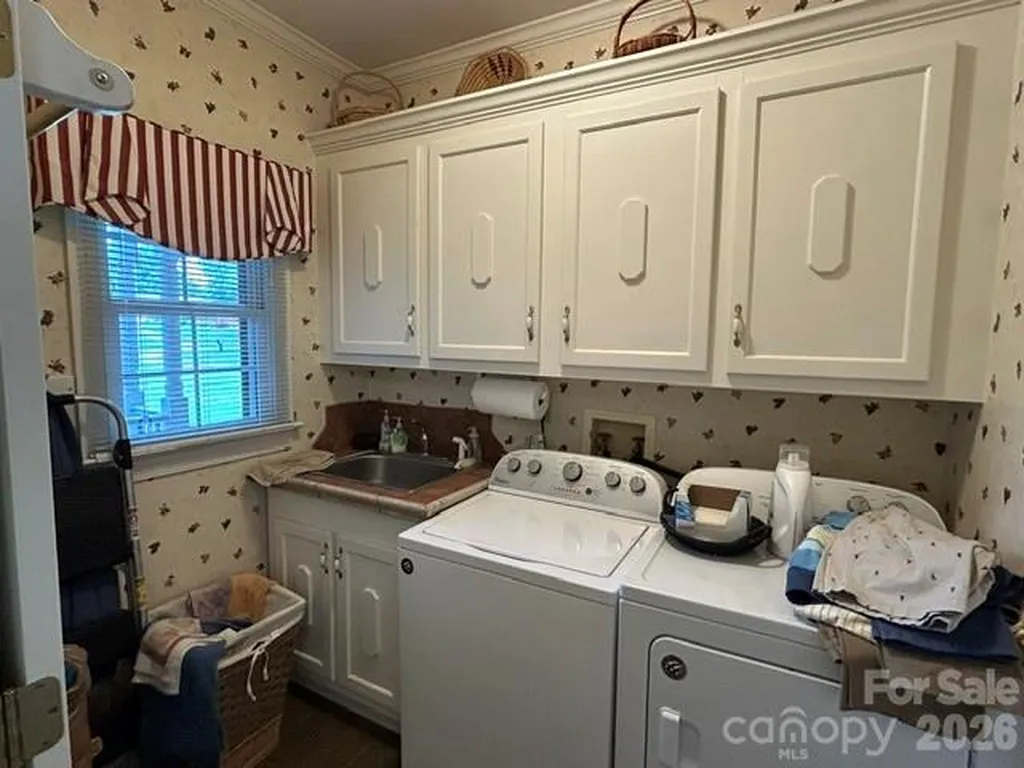 343 Countryside Drive Forest City NC 28043