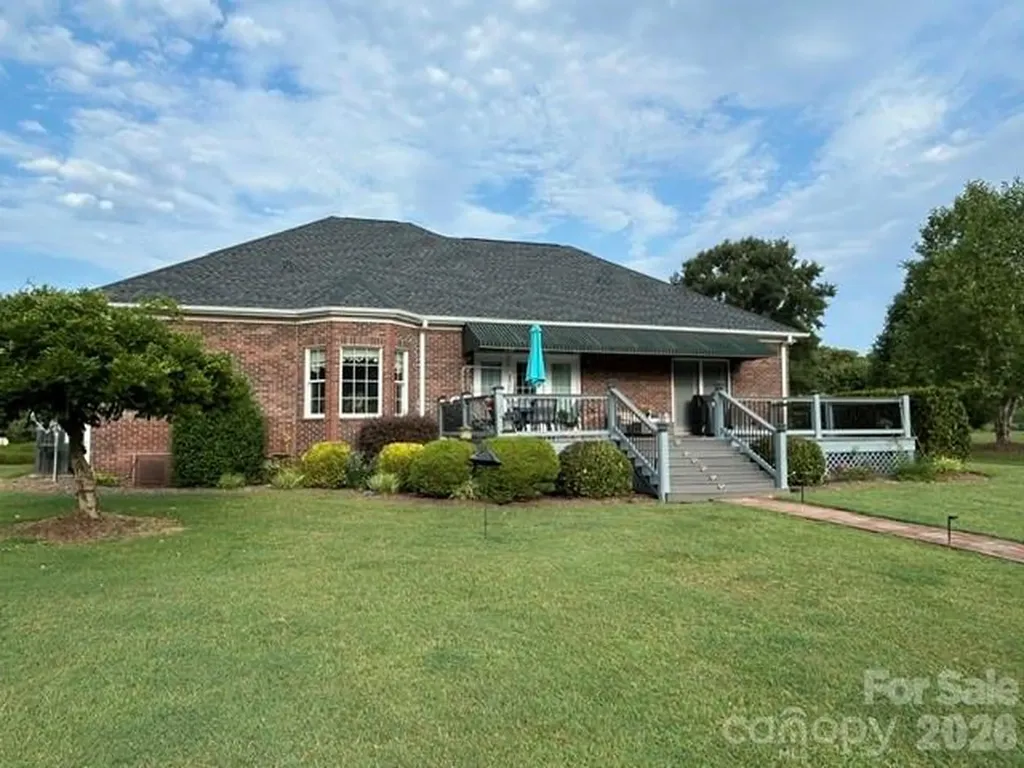 343 Countryside Drive Forest City NC 28043
