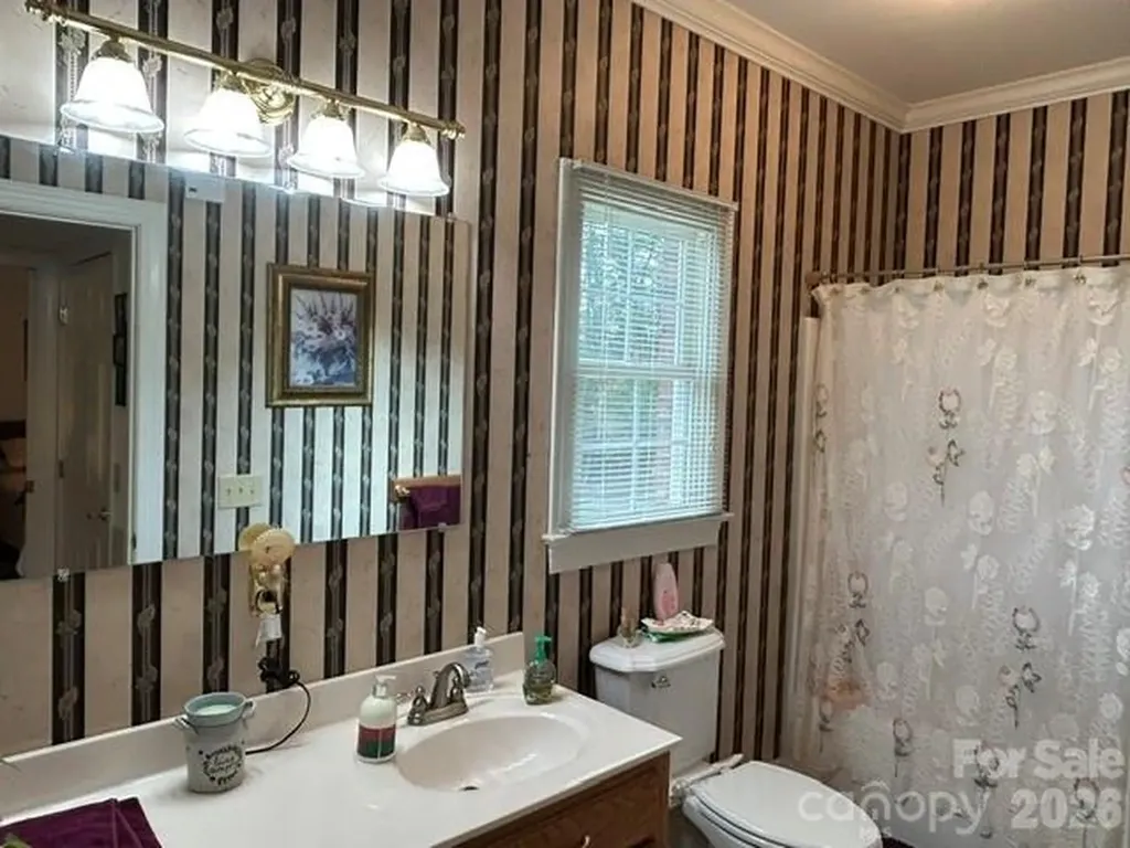 343 Countryside Drive Forest City NC 28043