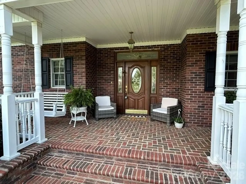 343 Countryside Drive Forest City NC 28043