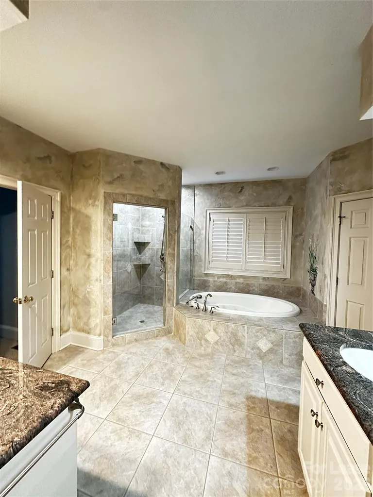 5523 Challis View Lane Charlotte NC 28226