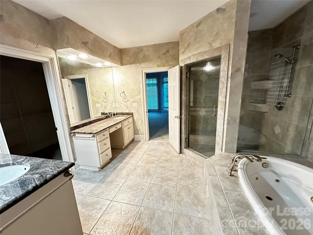 5523 Challis View Lane Charlotte NC 28226