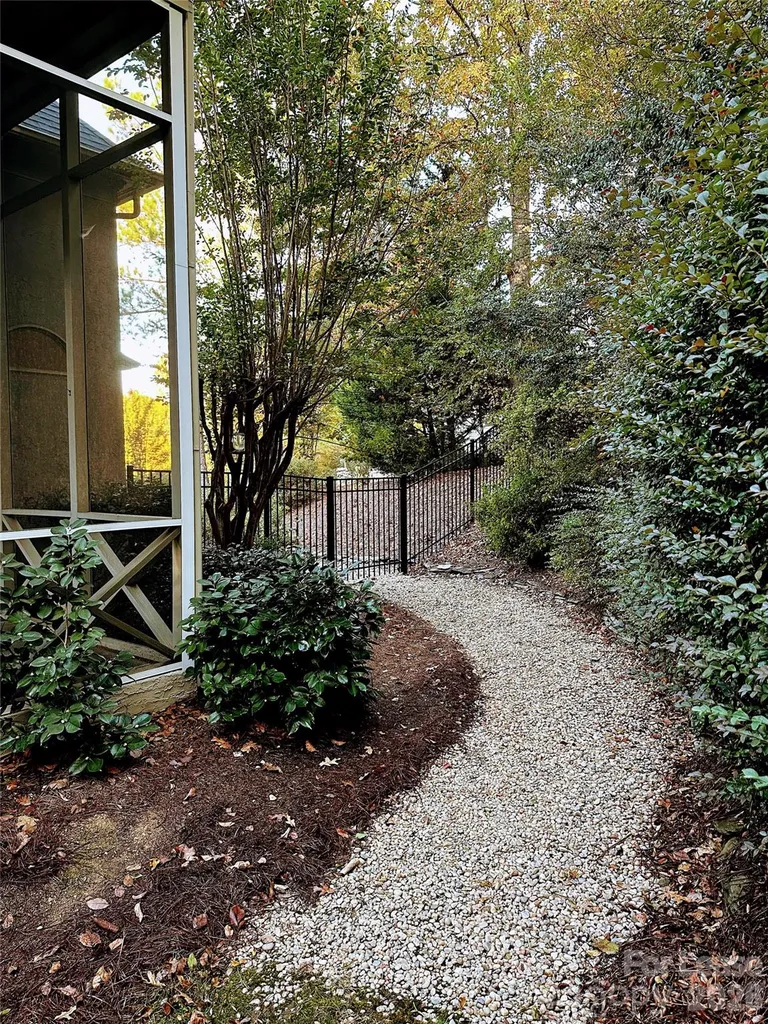 5523 Challis View Lane Charlotte NC 28226