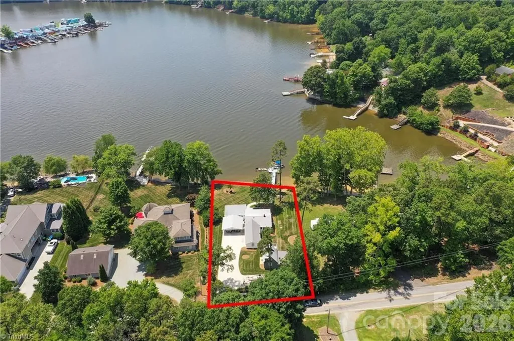 2113 Warf Road Lexington NC 27292