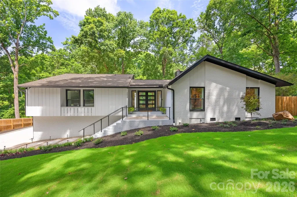 2600 Vardall Court Charlotte NC 28226