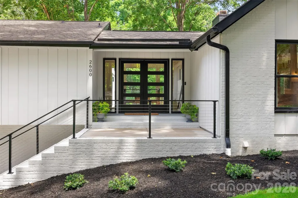 2600 Vardall Court Charlotte NC 28226