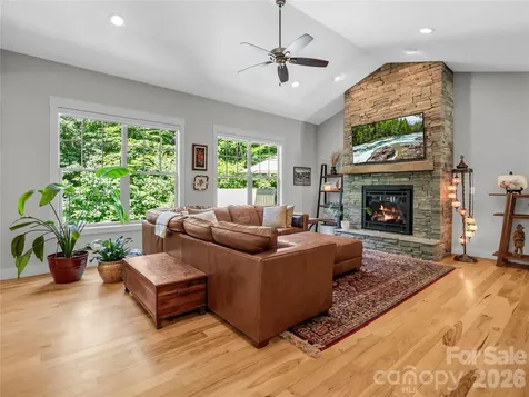 122 Cisco Road Asheville NC 28805