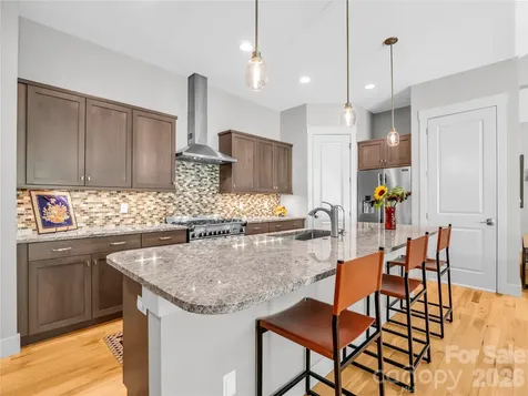 122 Cisco Road Asheville NC 28805