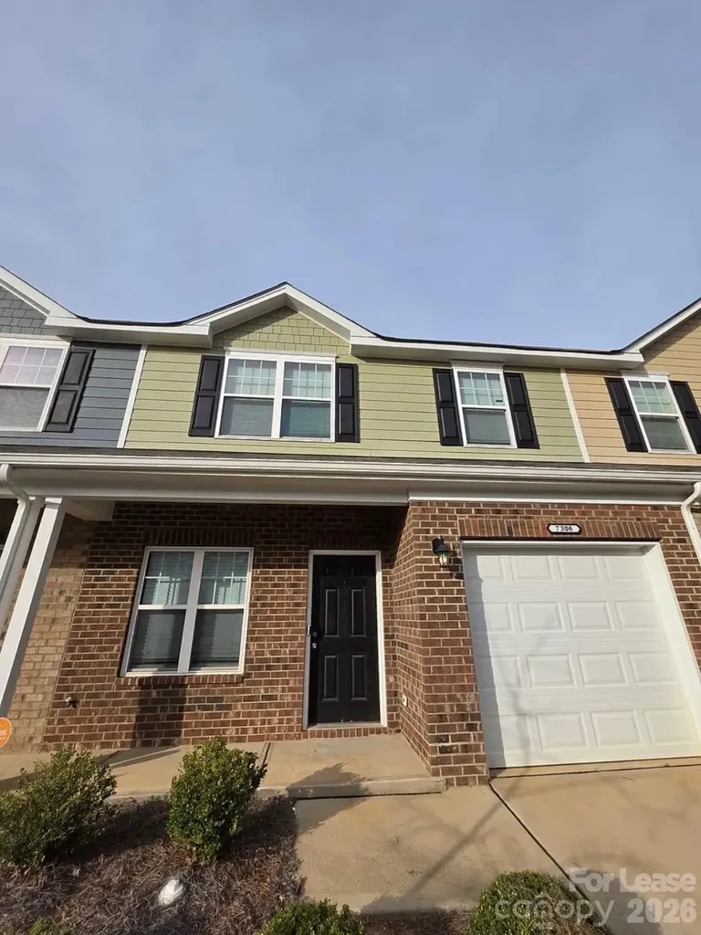 7306 Sienna Heights Place Charlotte NC 28213