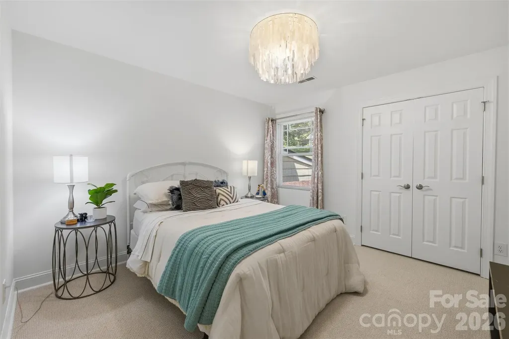 6219 Fair Valley Drive Charlotte NC 28226