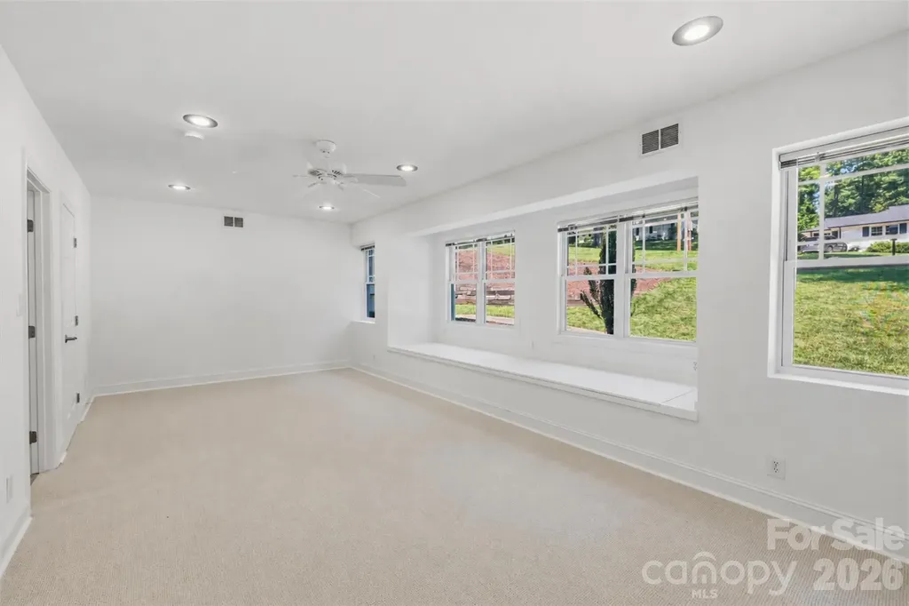 6219 Fair Valley Drive Charlotte NC 28226