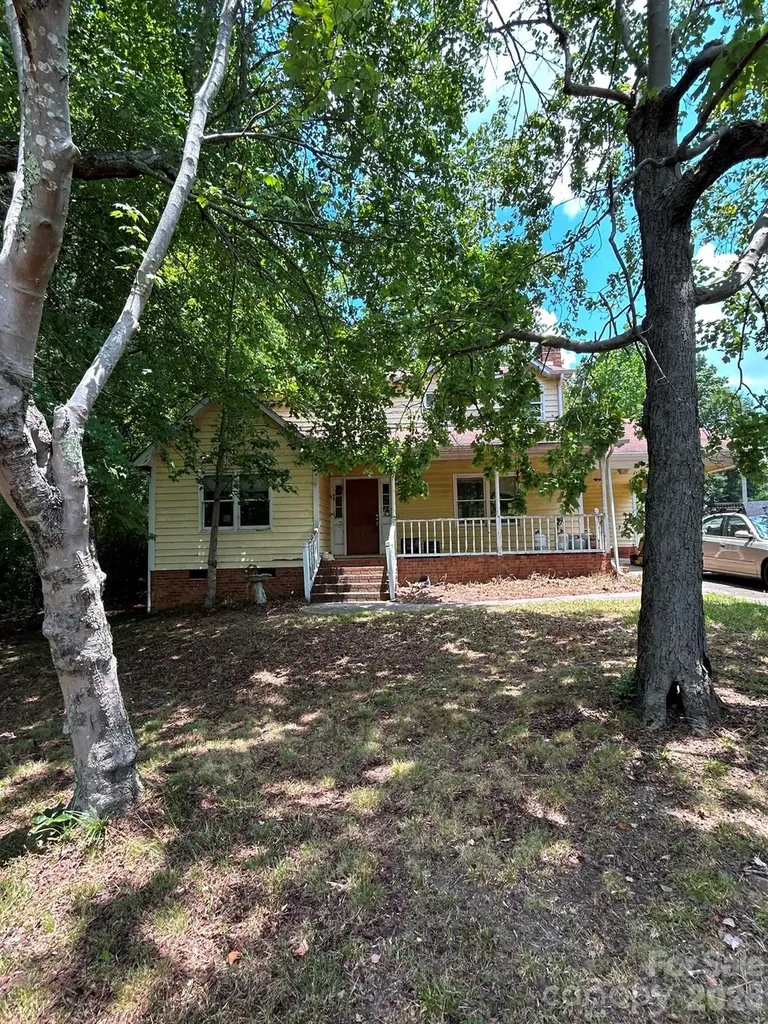 648 Tracy Lane Gastonia NC 28056