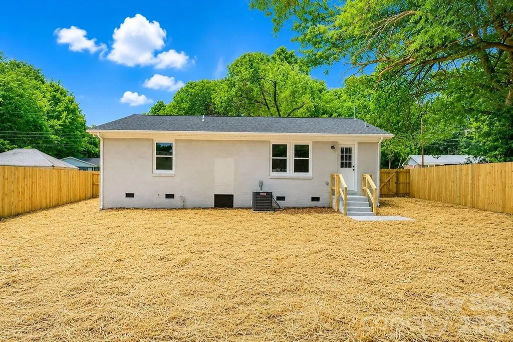 2513 Westgrove Drive Charlotte NC 28208