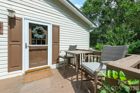 223 Davidson Road Swannanoa NC 28778