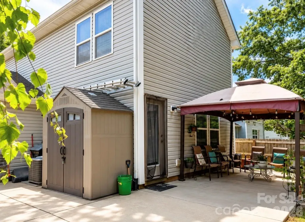 413 Peachtree Road Charlotte NC 28216