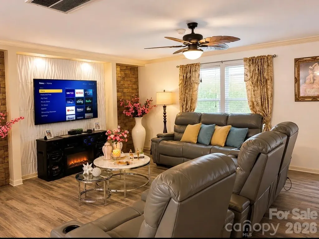 413 Peachtree Road Charlotte NC 28216