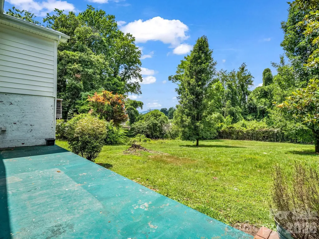 555 State Street Marion NC 28752