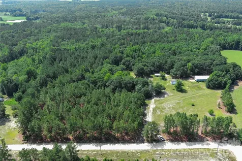 809 Campbell Road Jefferson SC 29718