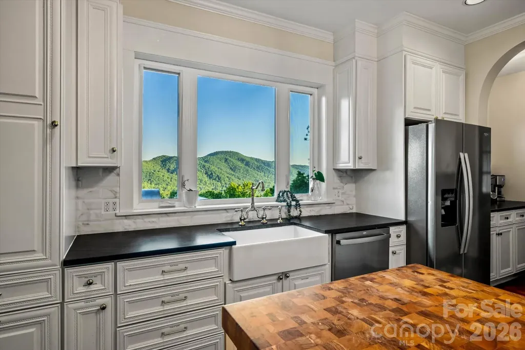 92 Bird Creek Estates Road Black Mountain NC 28711