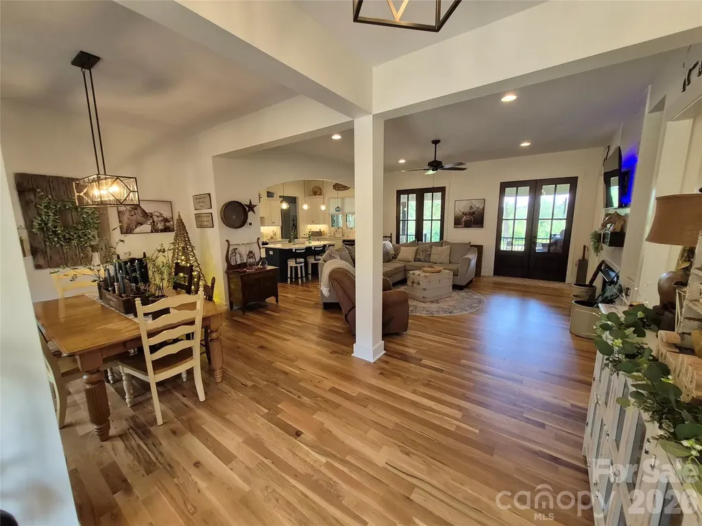 1877 Cline Farm Road Lincolnton NC 28092