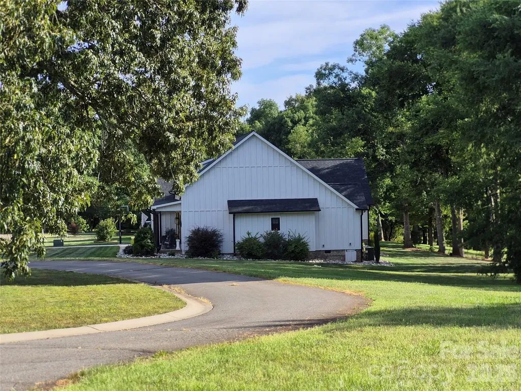 1877 Cline Farm Road Lincolnton NC 28092
