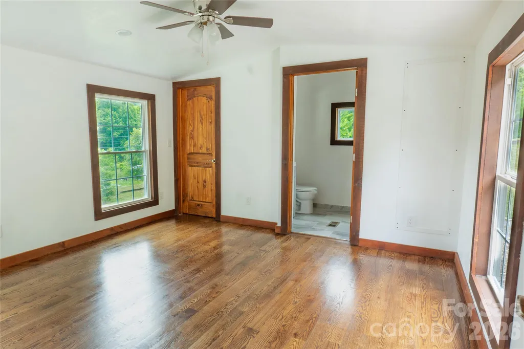 203 Justice Drive Clyde NC 28721