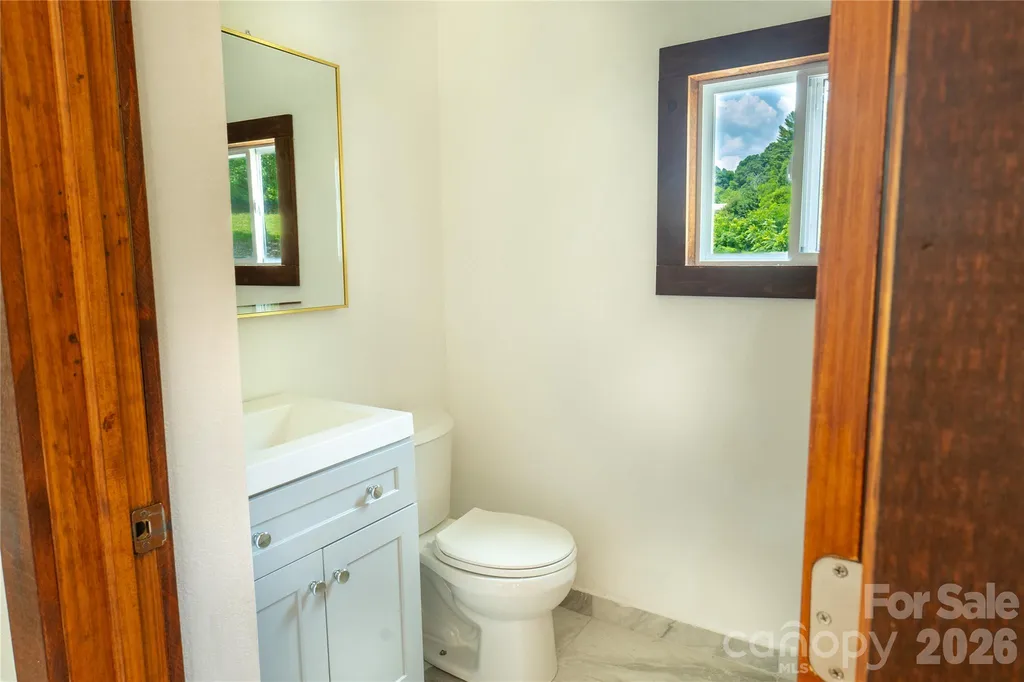 203 Justice Drive Clyde NC 28721