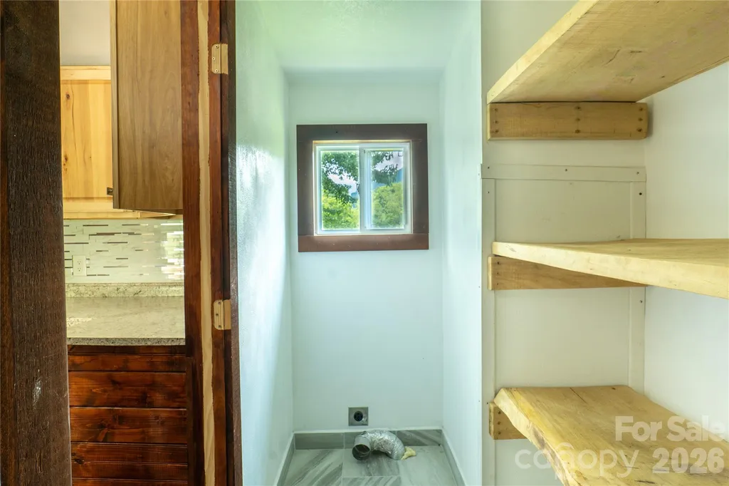 203 Justice Drive Clyde NC 28721