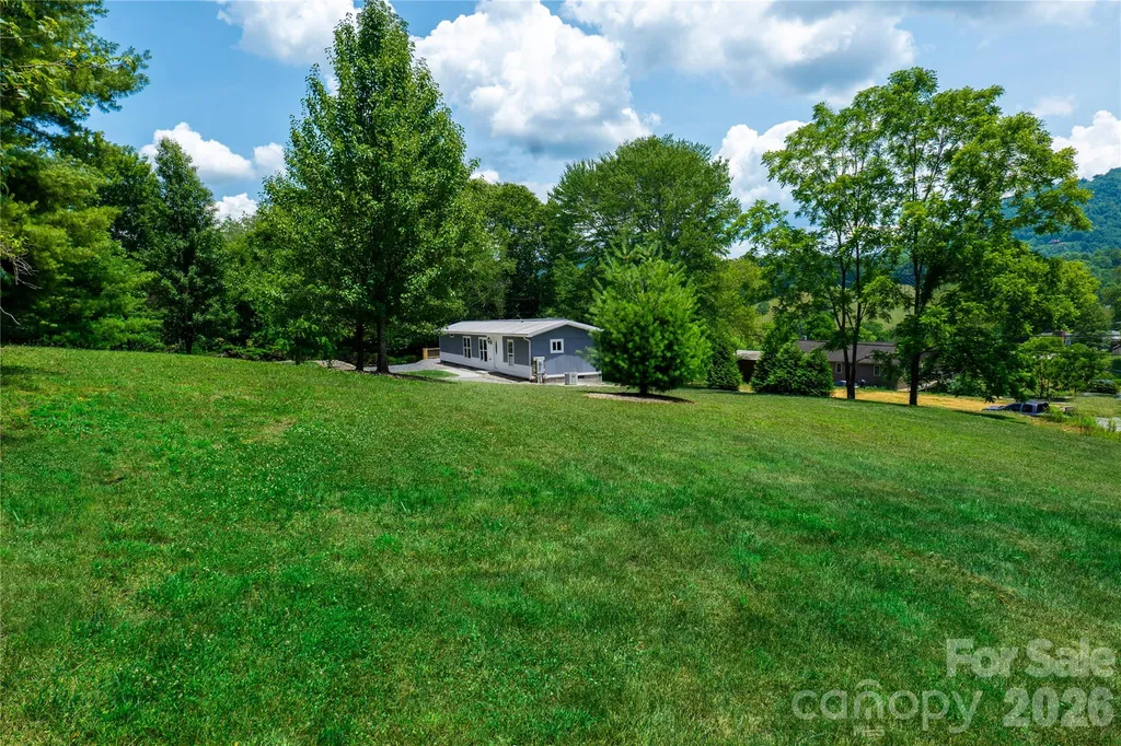 203 Justice Drive Clyde NC 28721