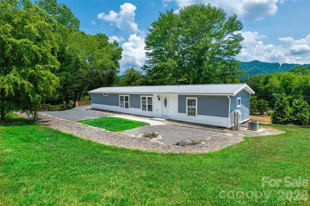 203 Justice Drive Clyde NC 28721