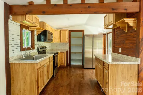 203 Justice Drive Clyde NC 28721