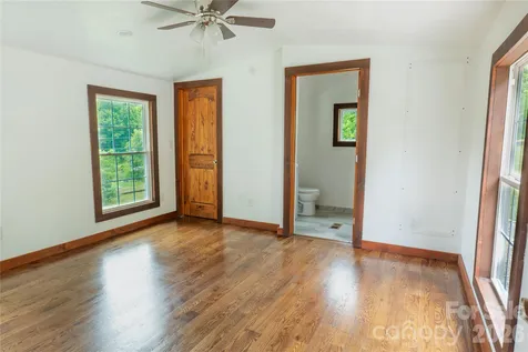 203 Justice Drive Clyde NC 28721