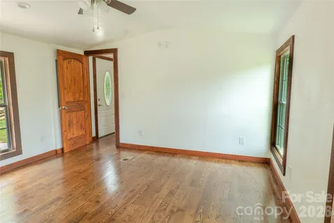 203 Justice Drive Clyde NC 28721