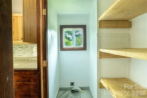 203 Justice Drive Clyde NC 28721