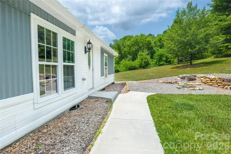 203 Justice Drive Clyde NC 28721