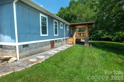 203 Justice Drive Clyde NC 28721