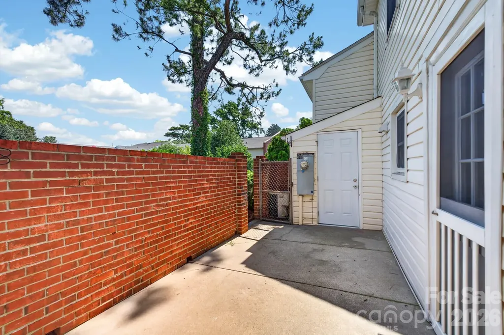 8904 Hunter Ridge Drive Charlotte NC 28226