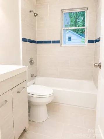 2007 Highland Street Charlotte NC 28208