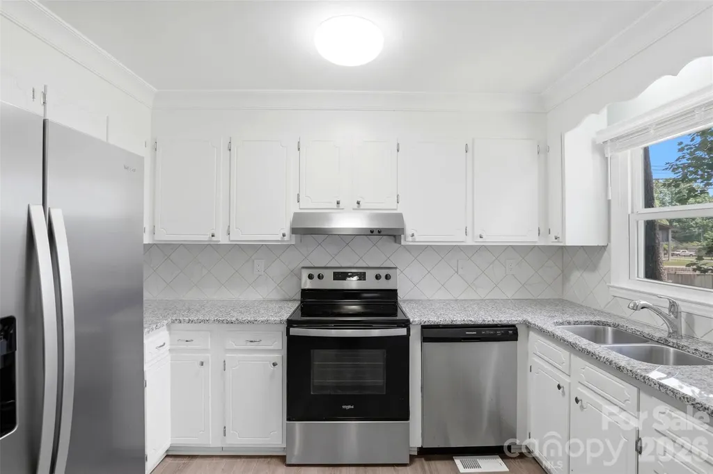 1440 Jodhpur Court Charlotte NC 28212
