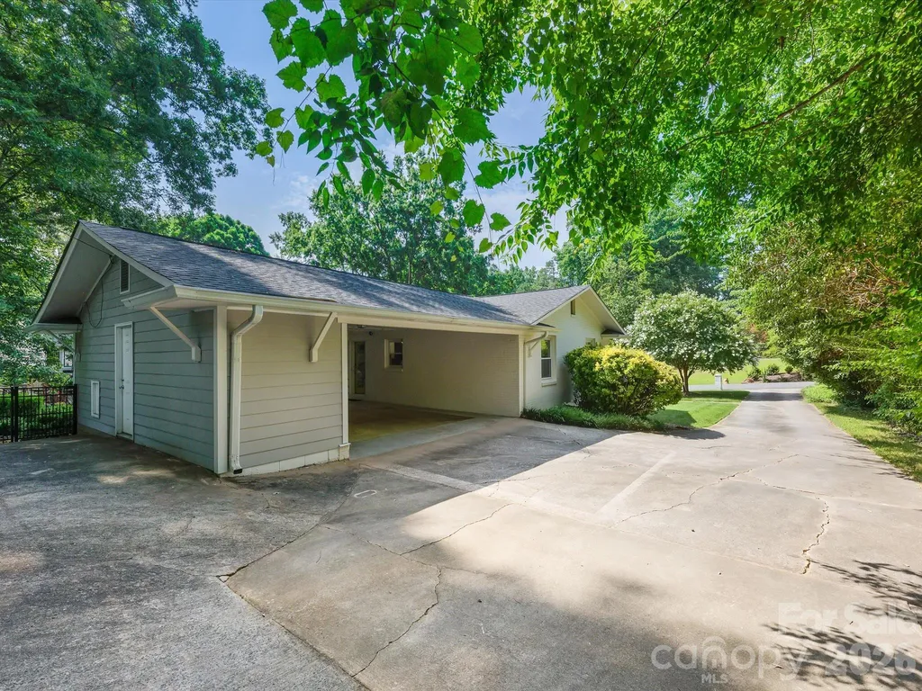 6419 Morven Lane Charlotte NC 28270