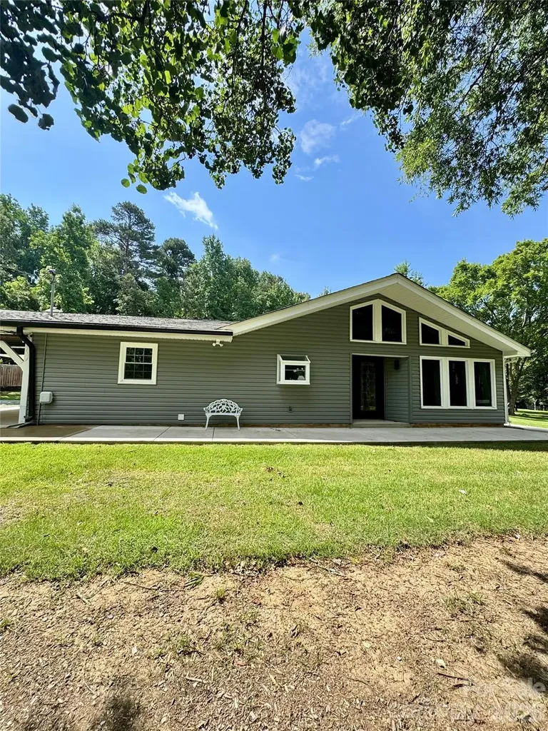 6309 Landsford Road Marshville NC 28103