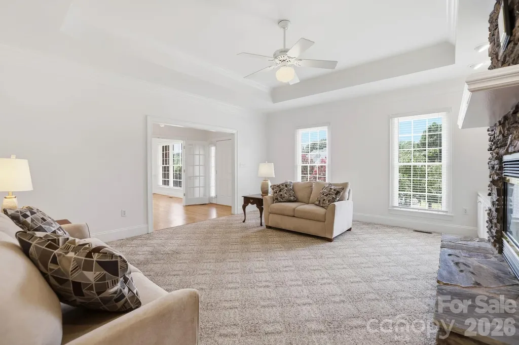 4024 Wild Nursery Court Charlotte NC 28215